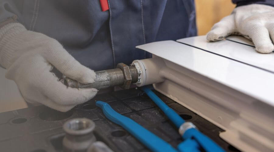 Burst Pipe Repair in Peoria, IL